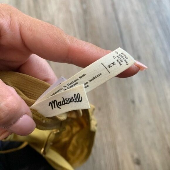 Madewell Gold Mustard Bandeau Removeable Straps - Picture 8 of 8